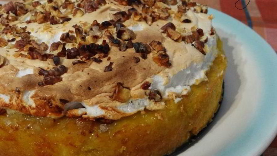 Рецепт лимонное пирожное софи лорена с грецкими орехами, изюмома и безе