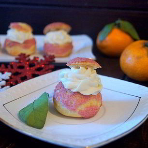 Рецепт Пирожных Шу с вишневым сюрпризом