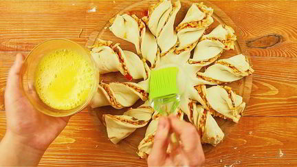 Рецепт Пиццы из слоеного теста