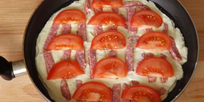 Рецепт пиццы на сковороде за 5 минут с сыром и колбасой