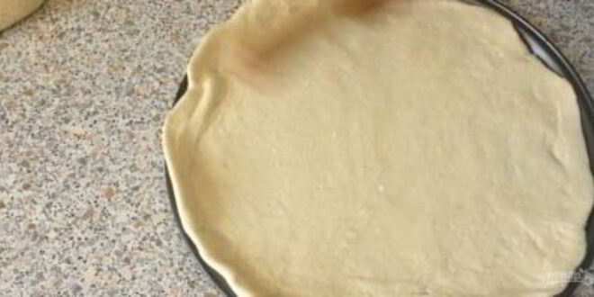 Рецепт пиццы с капустой, яблоками и помидорами