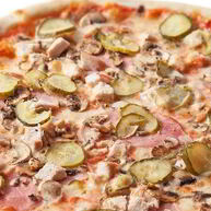 Рецепт Пиццы с курицей и ветчиной