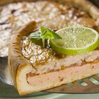 Рецепт Пиццы с рыбой и орехами