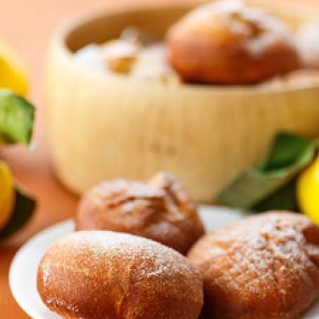 Рецепт Пончиков с начинкой из айвы