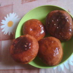 Рецепт Пончиков с шоколадной глазурью