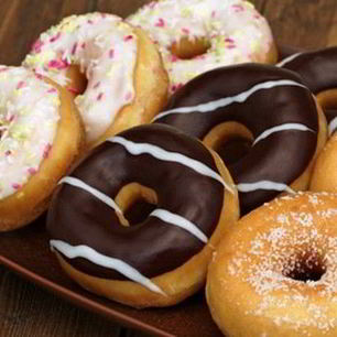 Рецепт Творожных пончиков в белом шоколаде