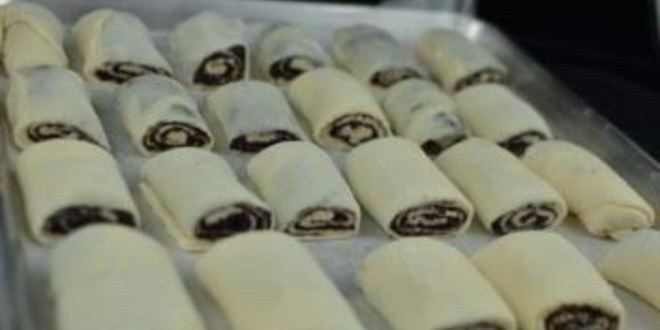 Рецепт рулетиков с маком из дрожжевого теста