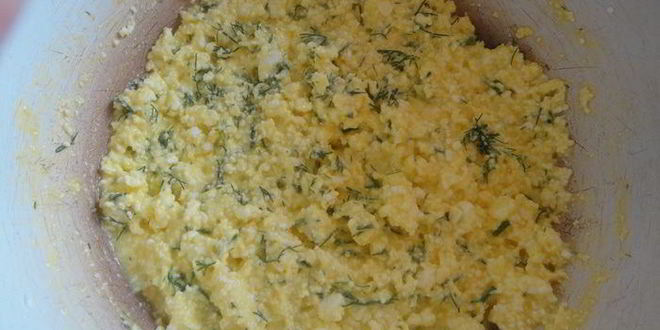 Рецепт рулетиков с творогом и вишней