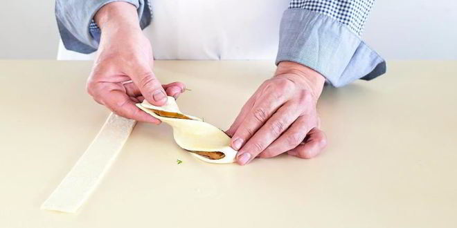 Рецепт рыбных слоек с лососем и палтусом