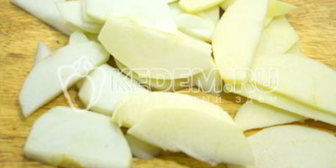 Рецепт нежной шарлотки с яблоками в духовке