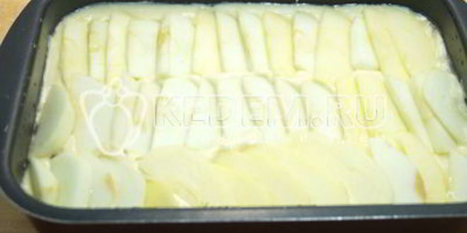 Рецепт нежной шарлотки с яблоками в духовке