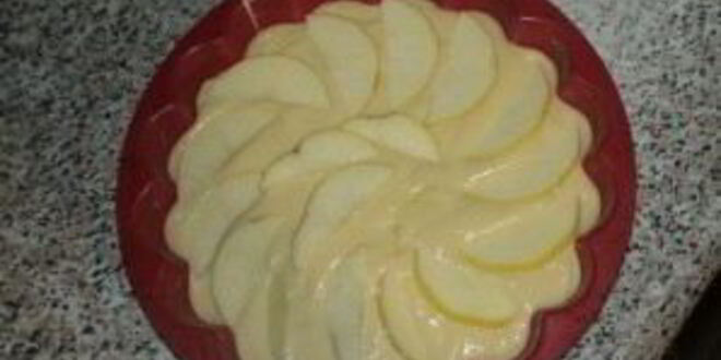 Рецепт очень вкусной шарлотки с яблоками