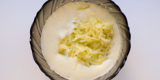 Рецепт порционной яблочной шарлотки