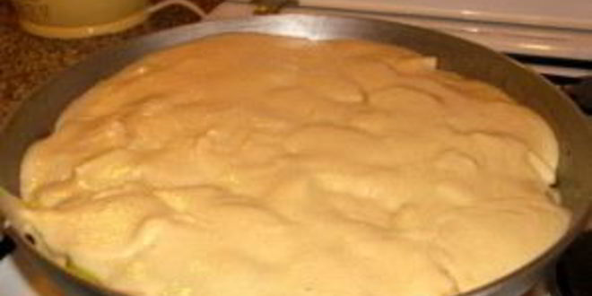 Рецепт шарлотки без яиц