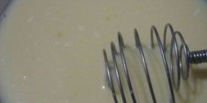 Рецепт шарлотки из батона с яблоками