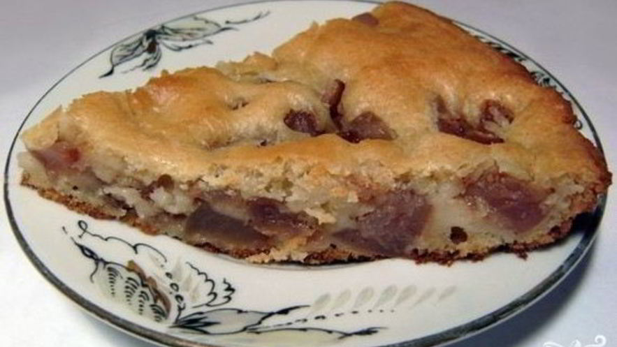 Рецепт шарлотки из сушеных яблок