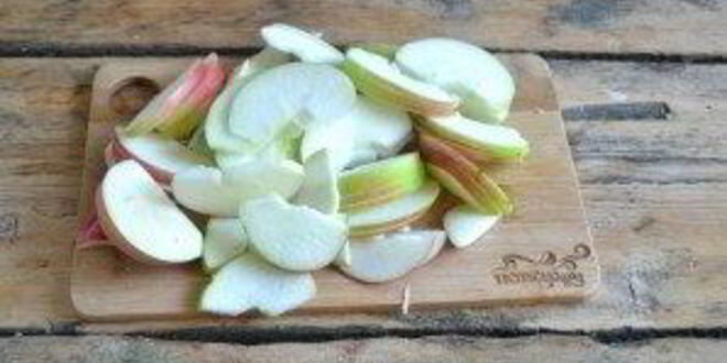 Рецепт шарлотки классической с яблоками