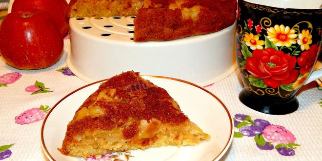 Рецепт шарлотки на кефире в мультиварке