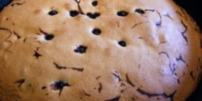 Рецепт шарлотки с черникой