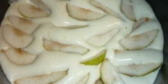 Рецепт шарлотки с грушей в мультиварке