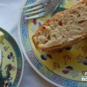 Рецепт Шарлотки с манкой и яблоками