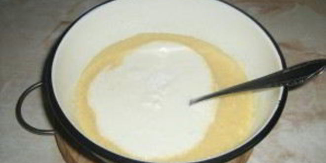 Рецепт шарлотки с яблоками без миксера