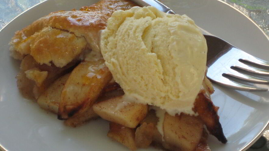 Рецепт шарлотки с яблоками и бананами