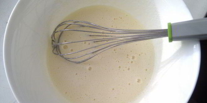 Рецепт яблочно-брусничной шарлотка