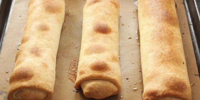 Рецепт штруделя из творожного теста с яблоками и клюквой