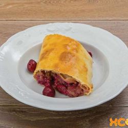 Рецепт Штруделя с вишней