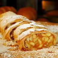 Рецепт Штруделя с яблоками