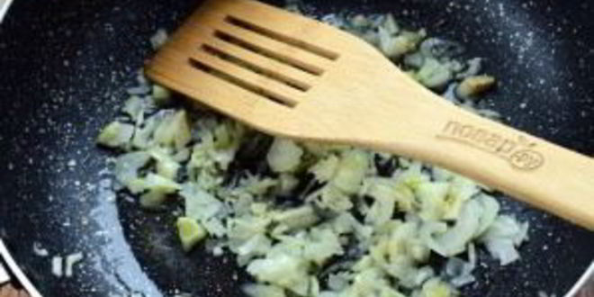 Рецепт штруделя со свеклой, сыром и шпинатом