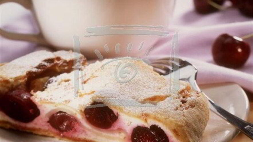 Рецепт вишневого штруделя по-пражски