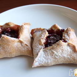 Рецепт Слоек с грушей и шоколадом