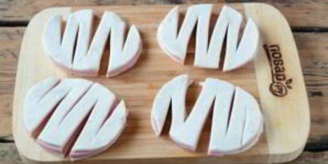 Рецепт слоек с колбасой зигзаг