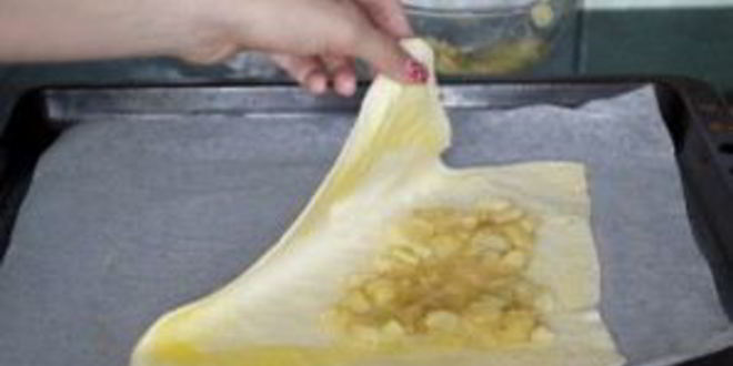 Рецепт слоек с яблоками