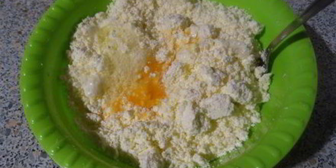 Рецепт диетических сырников с грушей