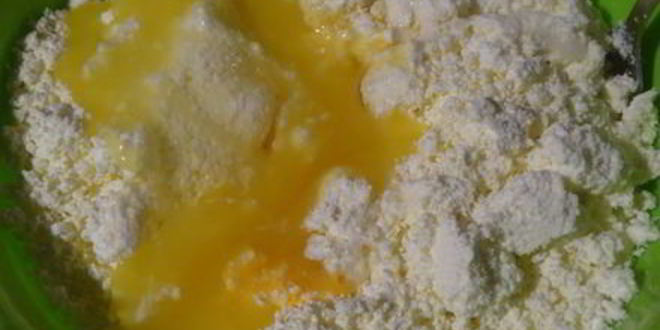 Рецепт диетических сырников с грушей