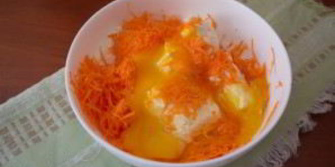 Рецепт розовых сырников