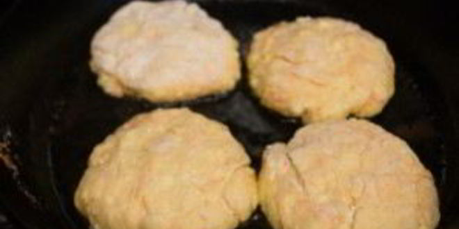 Рецепт розовых сырников