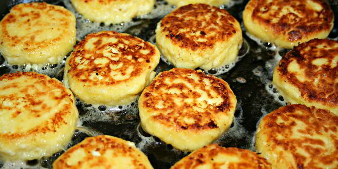 Рецепт сырников из домашнего творога