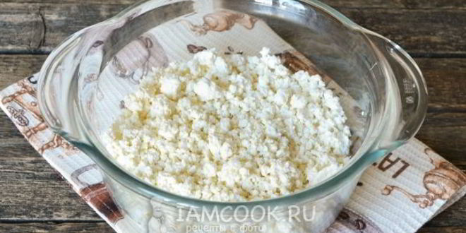 Рецепт сырников на пару с яблоком