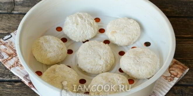 Рецепт сырников на пару с яблоком