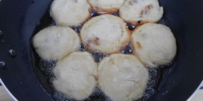 Рецепт сырников с изюмом