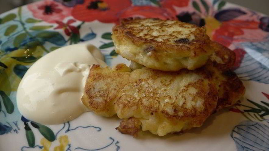 Рецепт сырников с рисом и изюмом