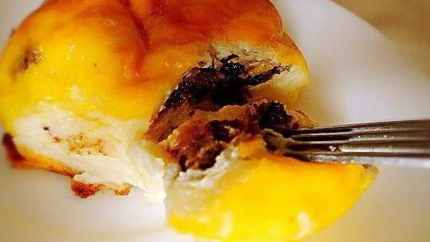 Рецепт творожников с черносливом и орехами