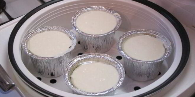 Рецепт творожников с клубникой