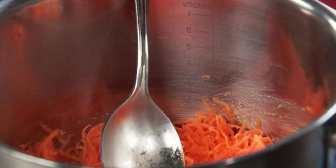 Рецепт творожников с морковью