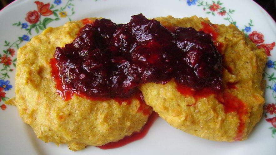 Рецепт запеченных сырников с яблоком и корицей