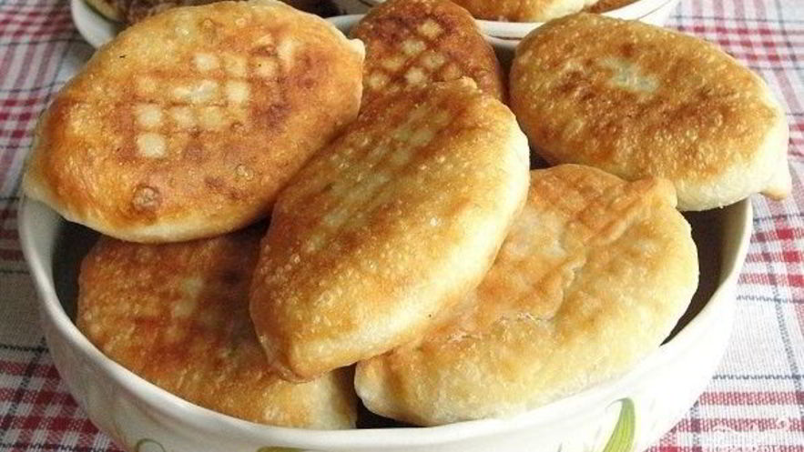 Рецепт быстрого теста на пирожки жареные